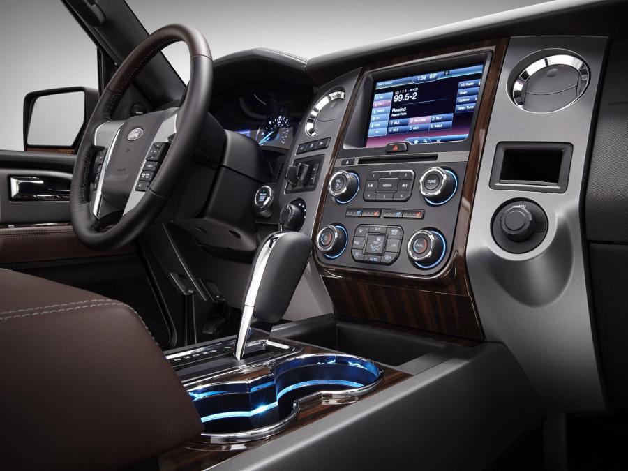  Ford Expedition 2014 года  (фото 3 из 6)